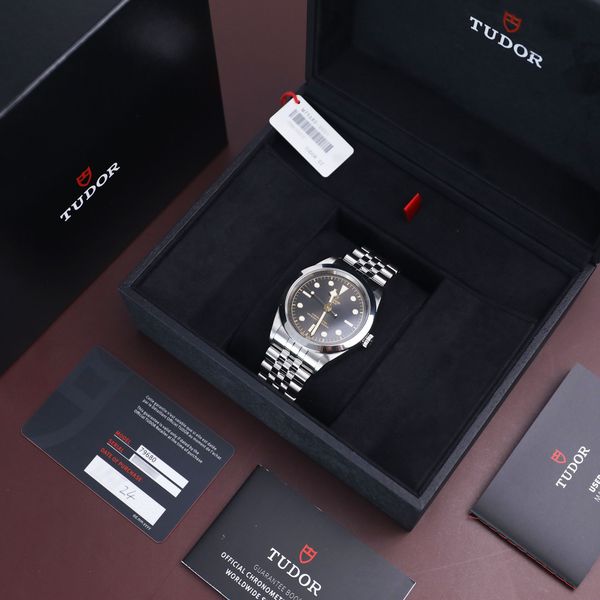 Tudor Black Bay 41 M79680-0001